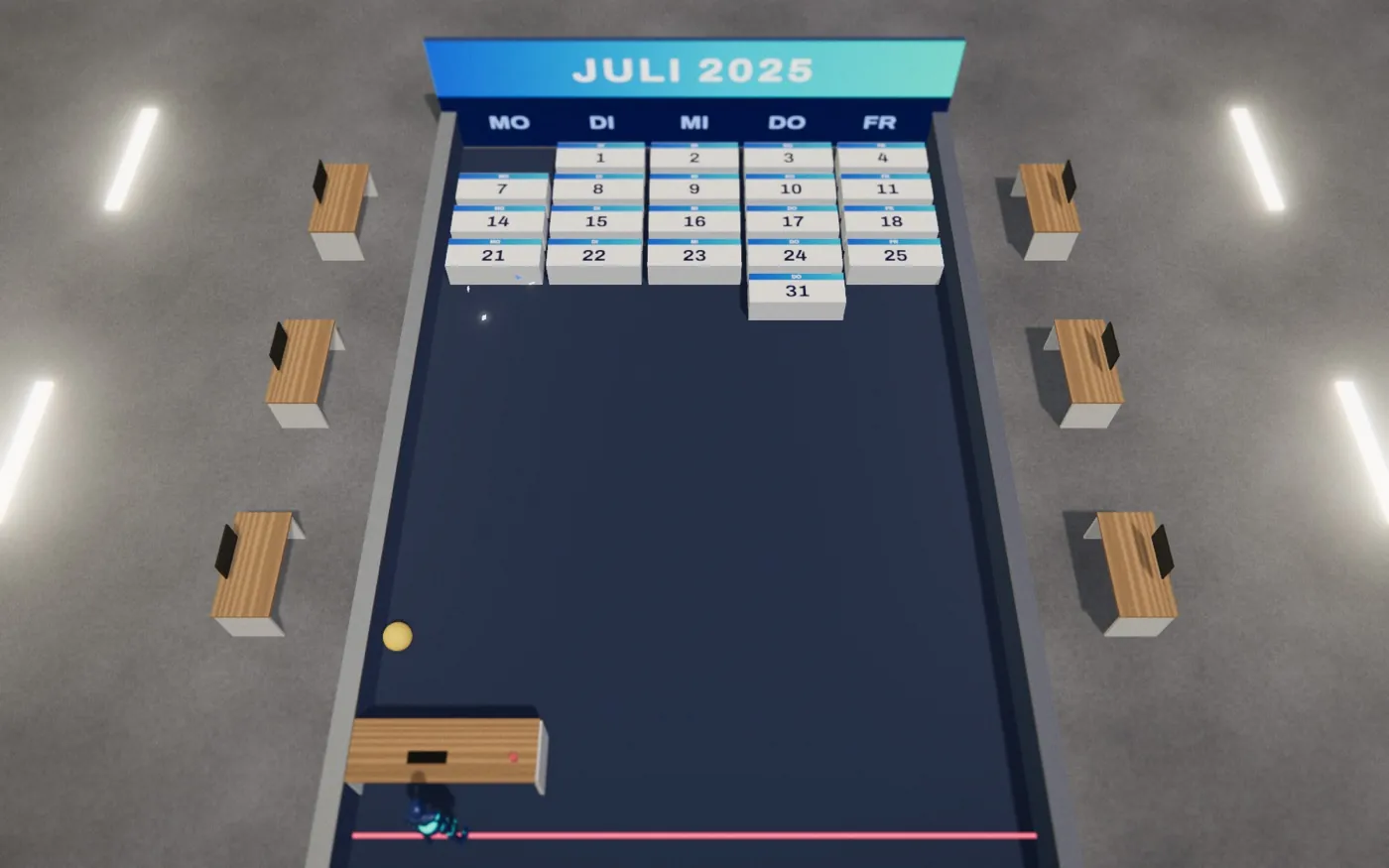 Vo obn: a Wand aus Kalenderstoa mit de Tag vom Juli unter da Überschrift „Juli 2025“, a gelber Stressball und a Schreibtisch als Schläger